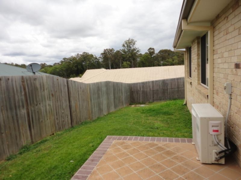 4 CRYSTAL PLACE, Upper Coomera QLD 4209