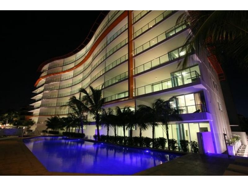 430 Marine Parade, Biggera Waters QLD 4216