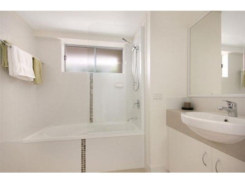 1 Hinterland Drive, Mudgeeraba QLD 4213