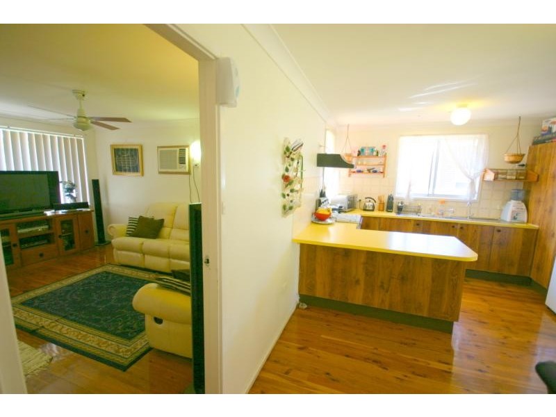 16 Antonia Crescent, Cranebrook NSW 2749