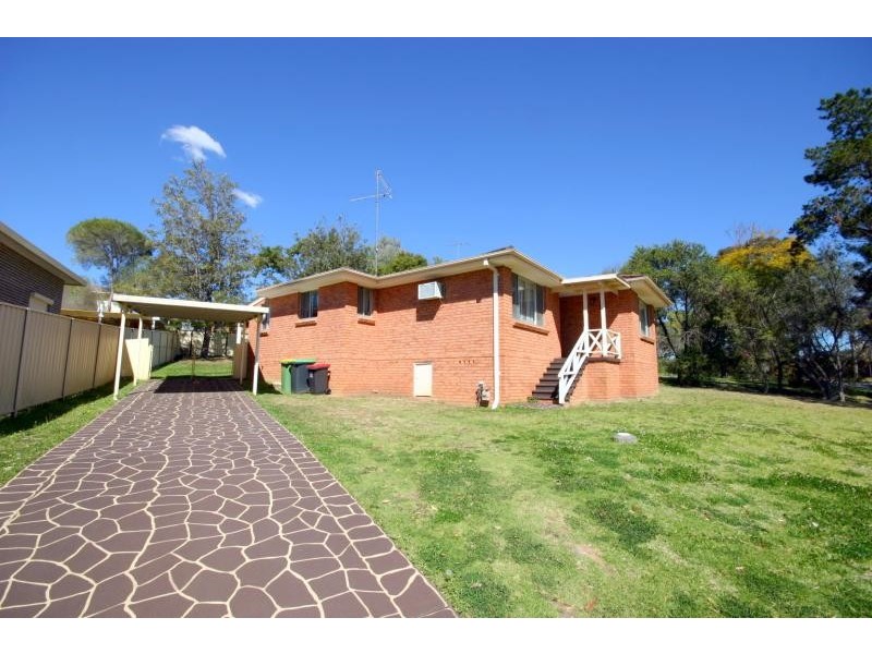 16 Antonia Crescent, Cranebrook NSW 2749