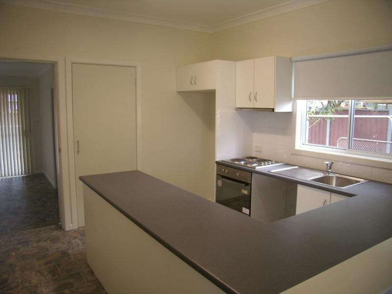 6 Tenth Street, Warragamba NSW 2752