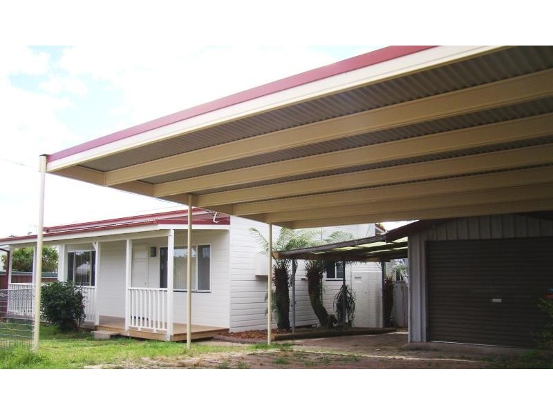 6 Tenth Street, Warragamba NSW 2752