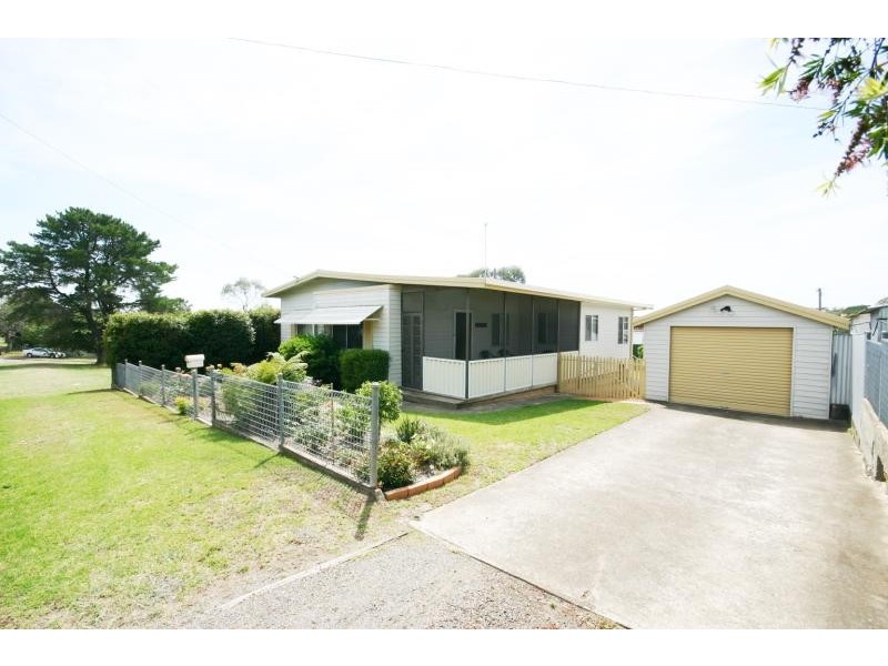 48 Third Street, Warragamba NSW 2752