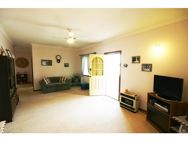 48 Third Street, Warragamba NSW 2752