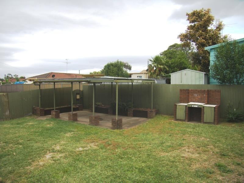 13 Ninth Street, Warragamba NSW 2752