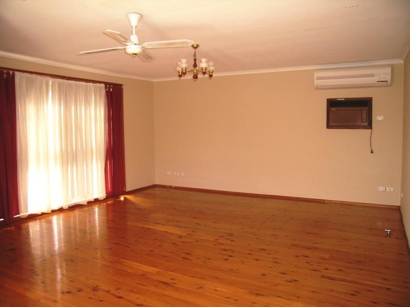 20 Oakland Parade, Werrington Downs NSW 2747