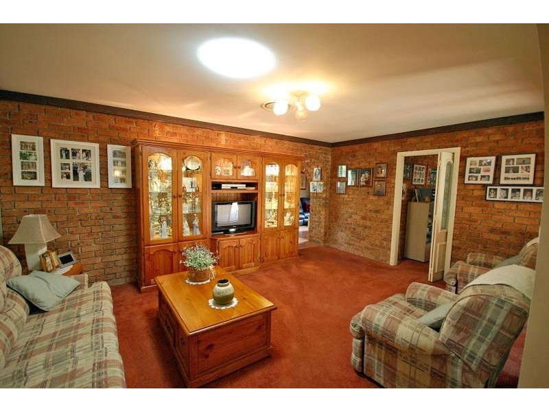 16 Allsopp Drive, Cambridge Gardens NSW 2747