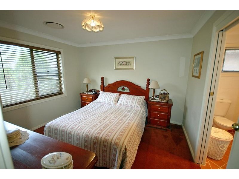16 Allsopp Drive, Cambridge Gardens NSW 2747