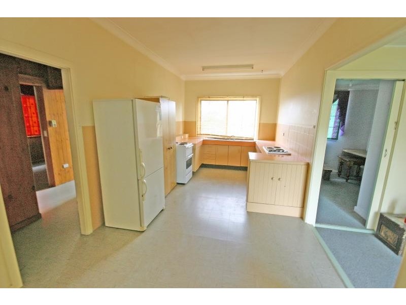 62 Third Street, Warragamba NSW 2752