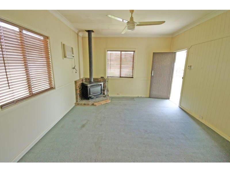 62 Third Street, Warragamba NSW 2752