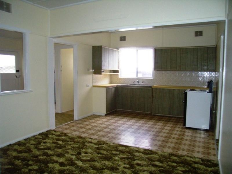 19 Third Street, Warragamba NSW 2752