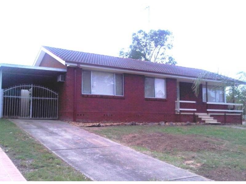 8 Jason Avenue, South Penrith NSW 2750