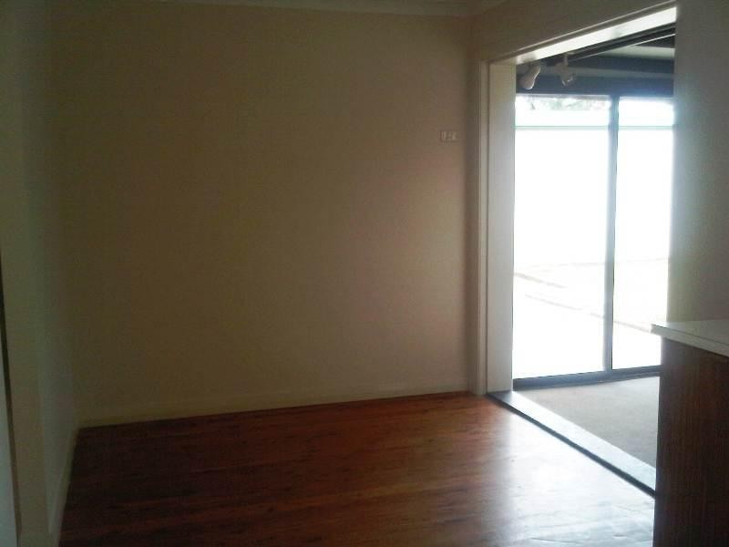 8 Jason Avenue, South Penrith NSW 2750