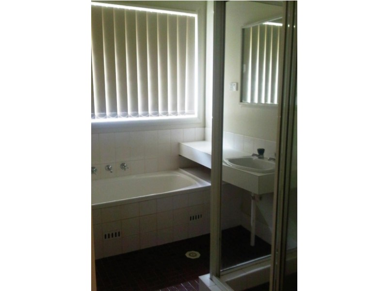 8 Jason Avenue, South Penrith NSW 2750