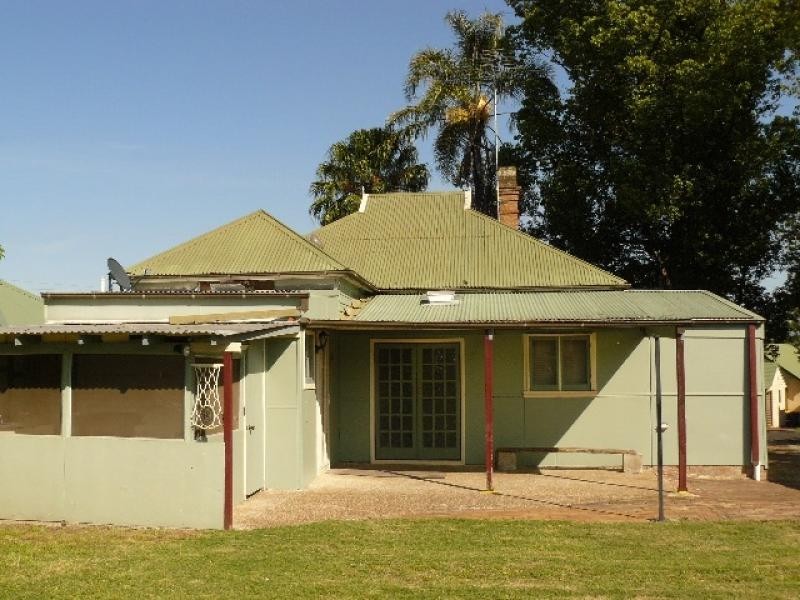 50 Lemongrove Rd, Penrith NSW 2750