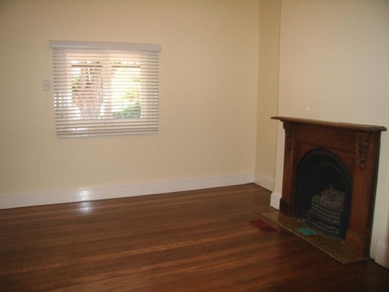 50 Lemongrove Rd, Penrith NSW 2750