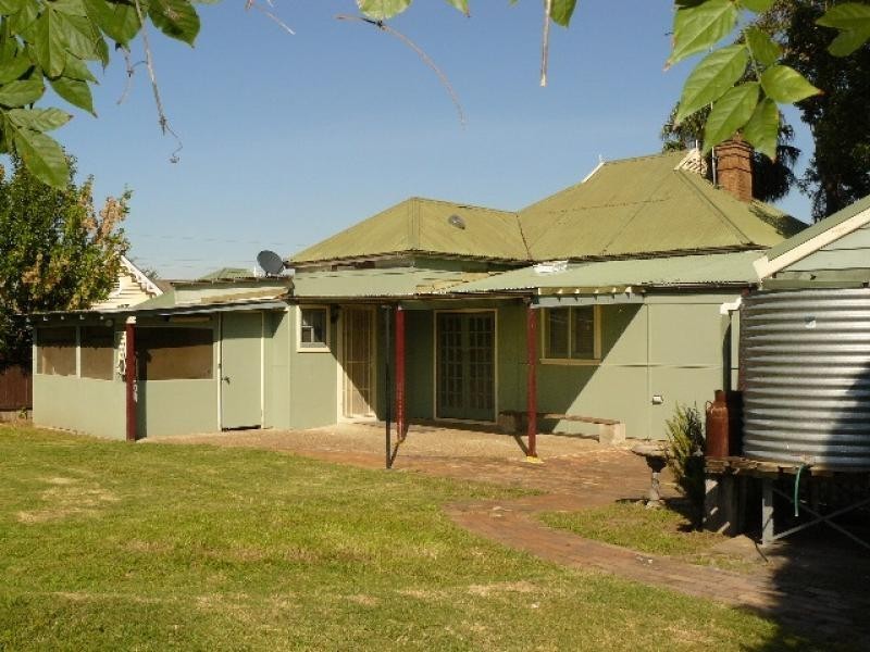 50 Lemongrove Rd, Penrith NSW 2750