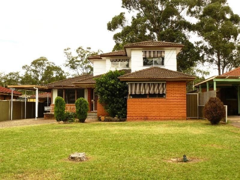 16 Sutton Rd, Cambridge Park NSW 2747