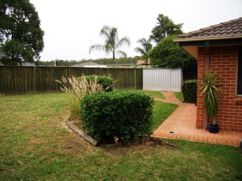 6 Bluewren Close, Glenmore Park NSW 2745