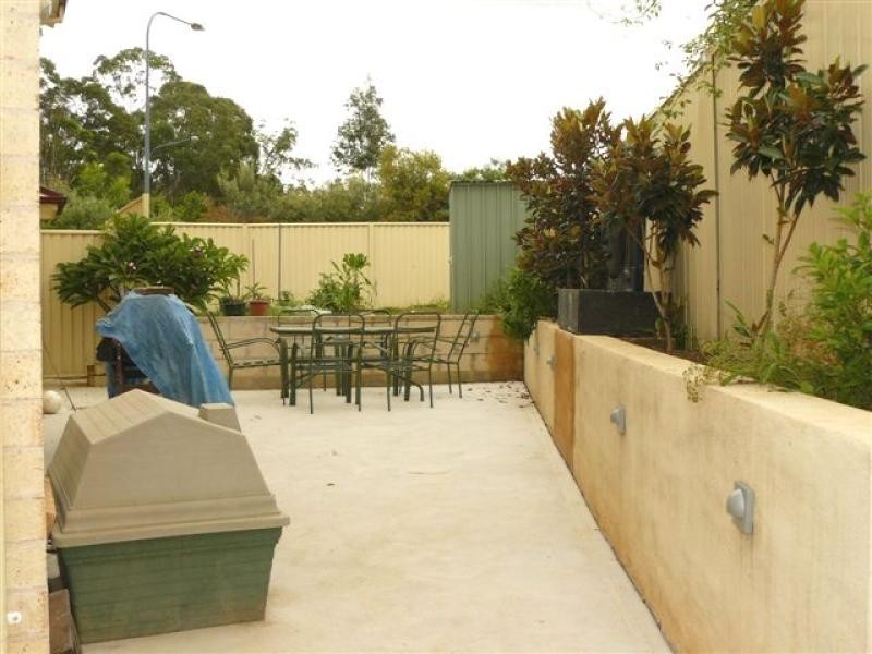 2-4 Bluestone Dr, Glenmore Park NSW 2745