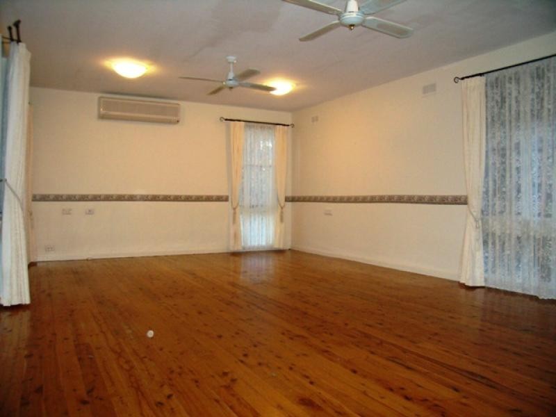 8 McKellar Crescent, Bligh Park NSW 2756