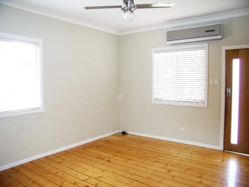 82 Weir Road, Warragamba NSW 2752