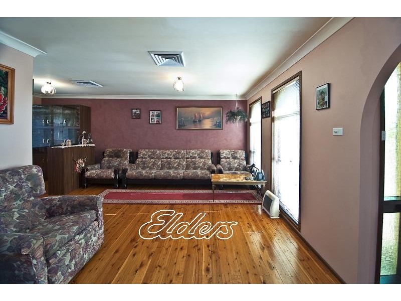 12 Fireball Ave, Cranebrook NSW 2749