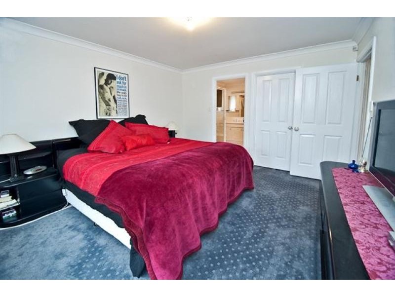 3 Yilki Cl, Cranebrook NSW 2749