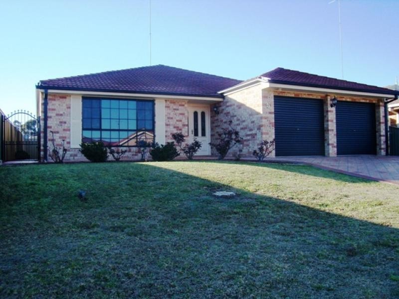 6 Killarney Avenue, Glenmore Park NSW 2745