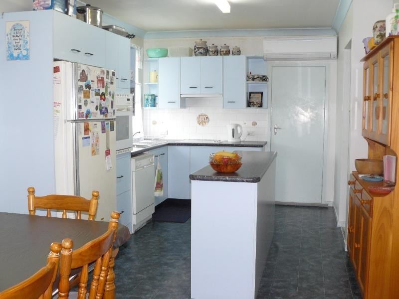 12 First Street, Warragamba NSW 2752