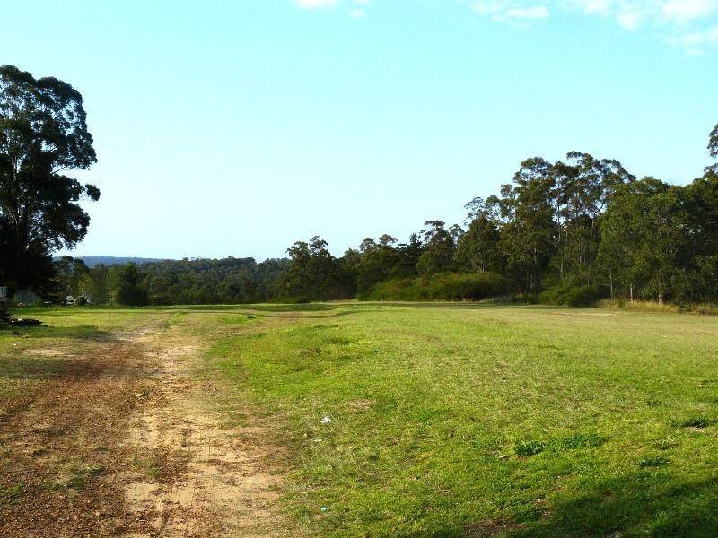 12 First Street, Warragamba NSW 2752