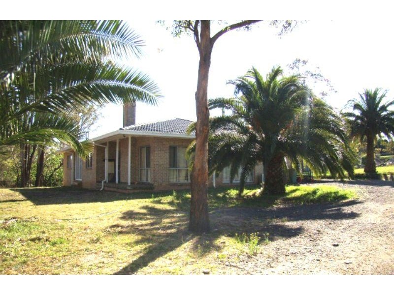 2 Cross Road, Orchard Hills NSW 2748