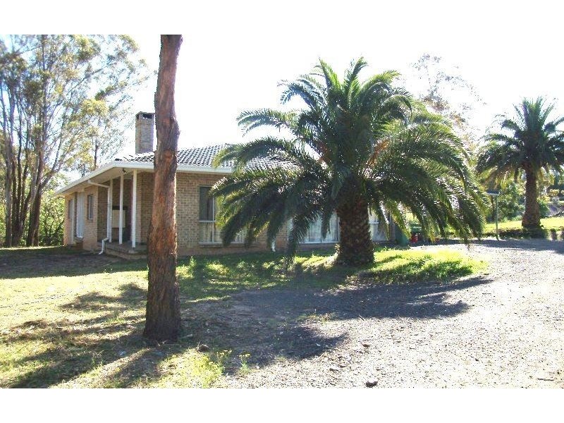 2 Cross Road, Orchard Hills NSW 2748