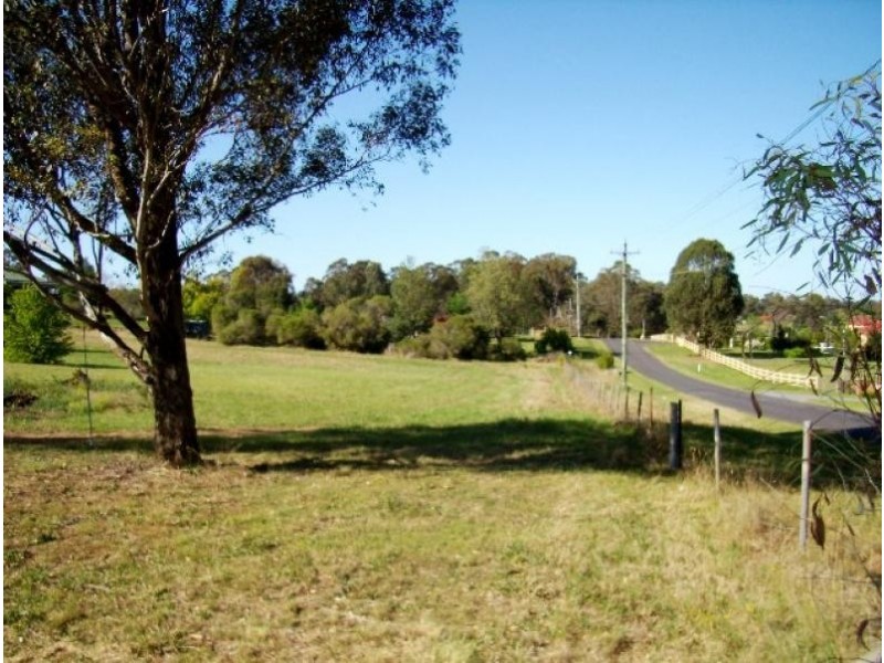 2 Cross Road, Orchard Hills NSW 2748