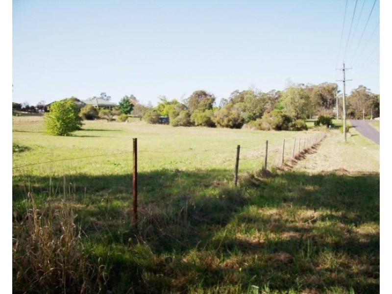 2 Cross Road, Orchard Hills NSW 2748