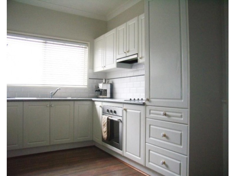 2 Ninth Street, Warragamba NSW 2752