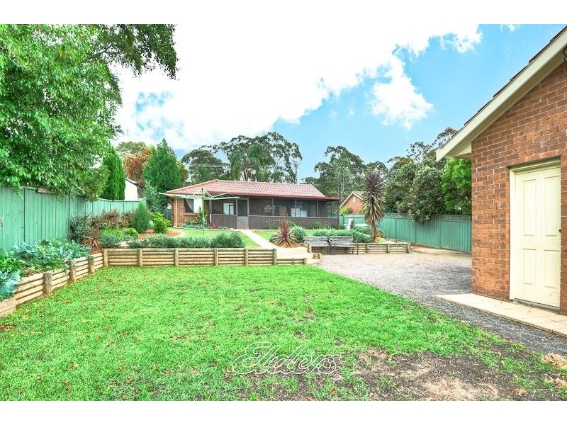 8 Sales Avenue, Silverdale NSW 2752