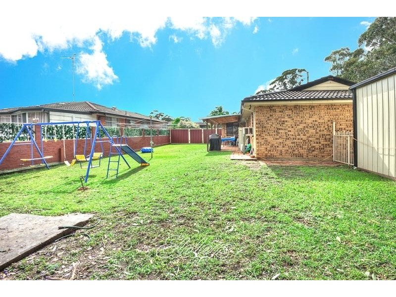 10 Ravenglass Place, Cranebrook NSW 2749
