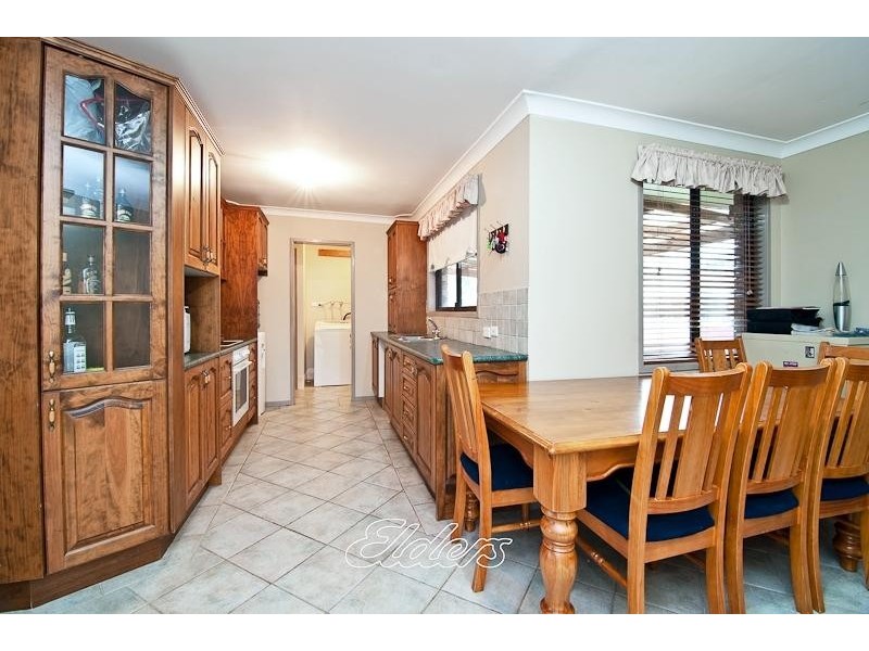 10 Ravenglass Place, Cranebrook NSW 2749