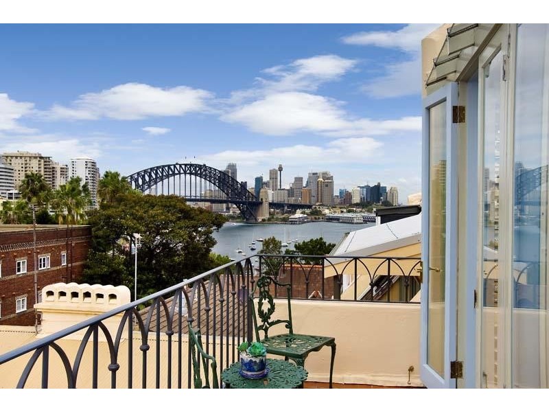 15 WALKER STREET, Lavender Bay NSW 2060