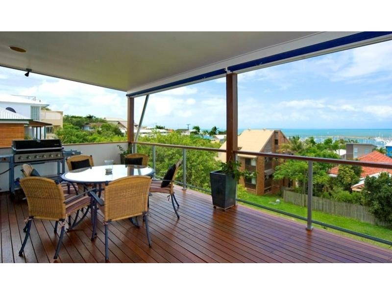 144 Ernest Street, Manly QLD 4179