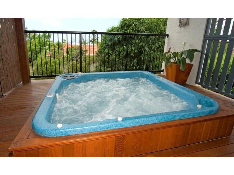 144 Ernest Street, Manly QLD 4179