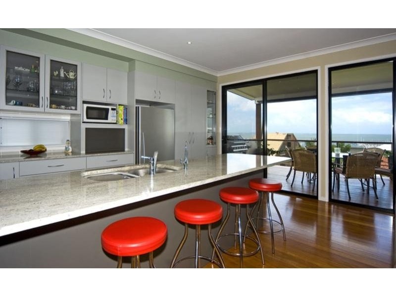 144 Ernest Street, Manly QLD 4179