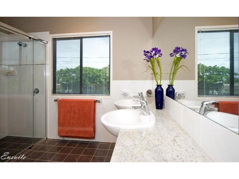 144 Ernest Street, Manly QLD 4179