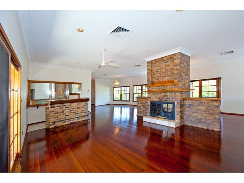 380 Grassdale Road, Gumdale QLD 4154