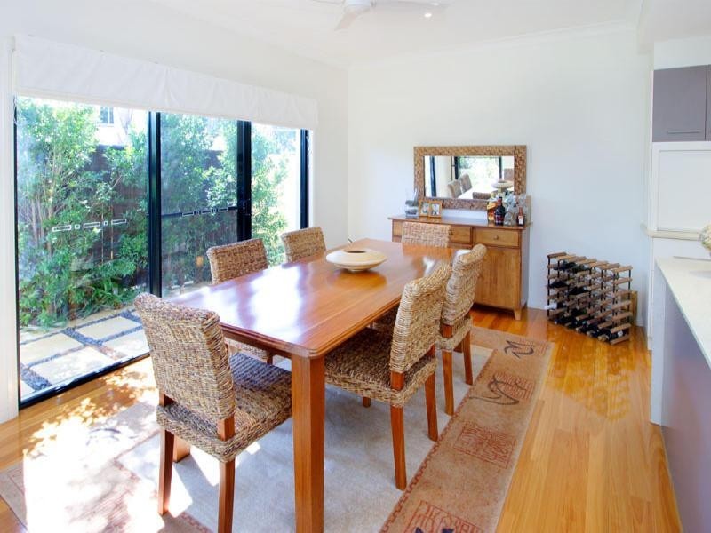 41 Duncan St, Wynnum QLD 4178