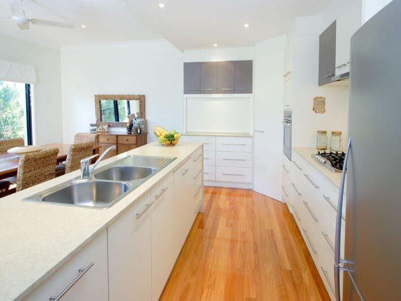 41 Duncan St, Wynnum QLD 4178