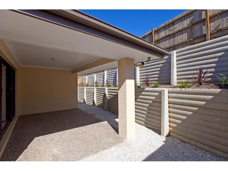 24 Worchester Street, Wakerley QLD 4154