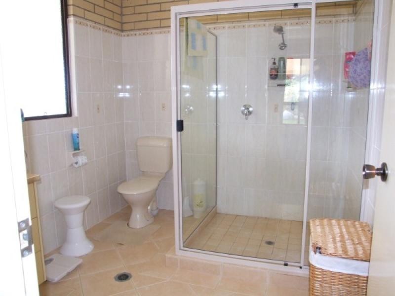 122 Glen Esk Road, Esk QLD 4312